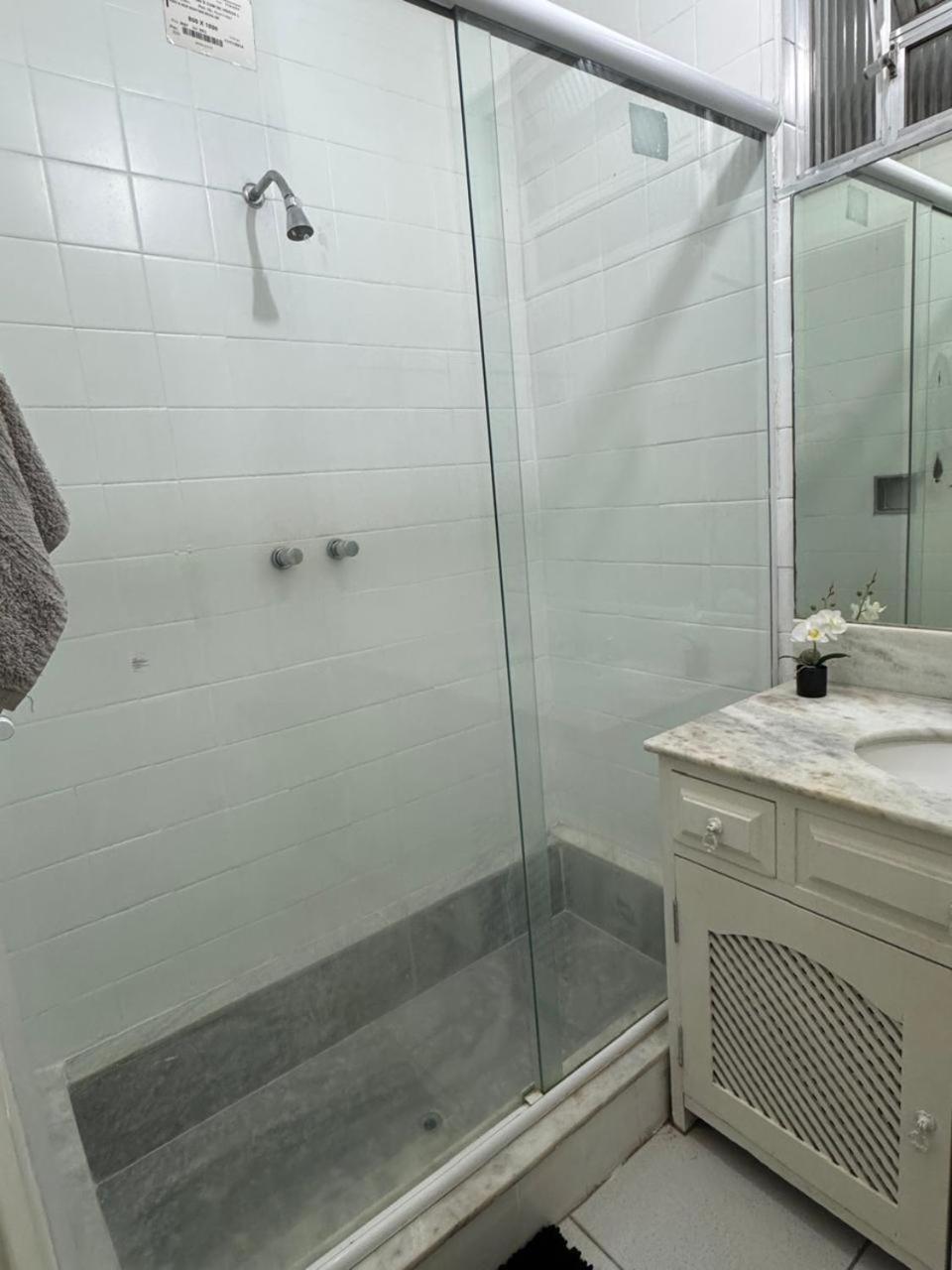 Silencioso 2 Quartos No Coracao Do Leblon Apartamento *